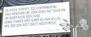 Köln W Dom Inschrift 20151222_104636